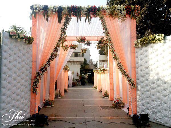 Arora Tent Decorator & Caterer